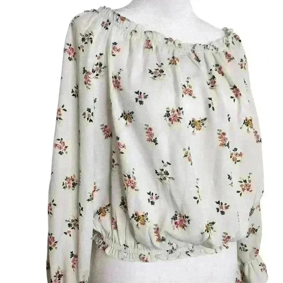 Arizona women's long sleeve cropped floral blouse size medium - Picture 2 of 8